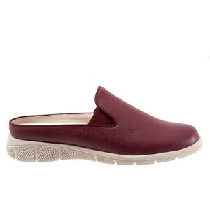 Trotters Womens Uma Burgundy Shoes (NWT)